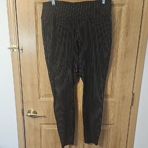 Worthington Black and White Striped Skinny Pants